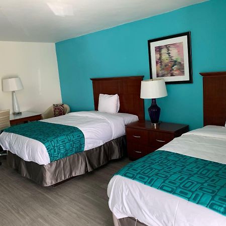 Howard Johnson By Wyndham Atlanta College Park Esterno foto