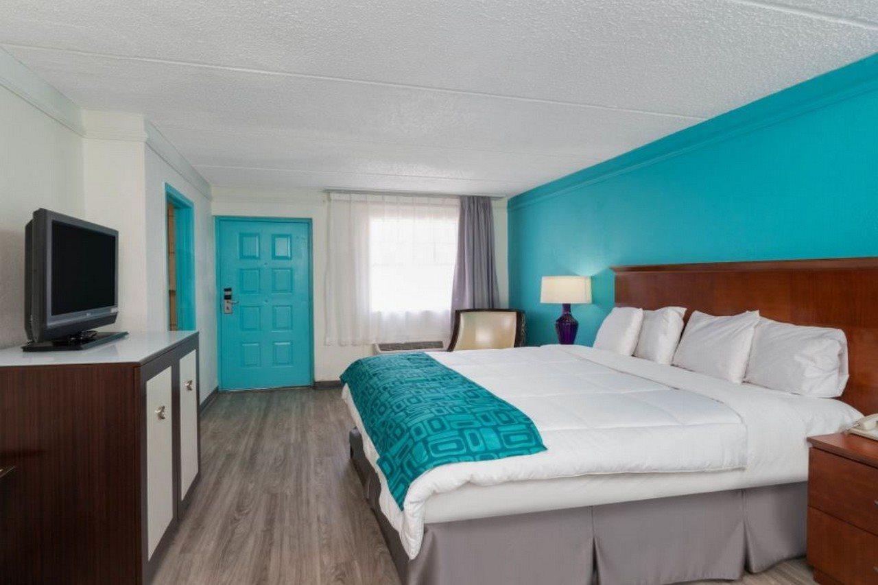 Howard Johnson By Wyndham Atlanta College Park Esterno foto